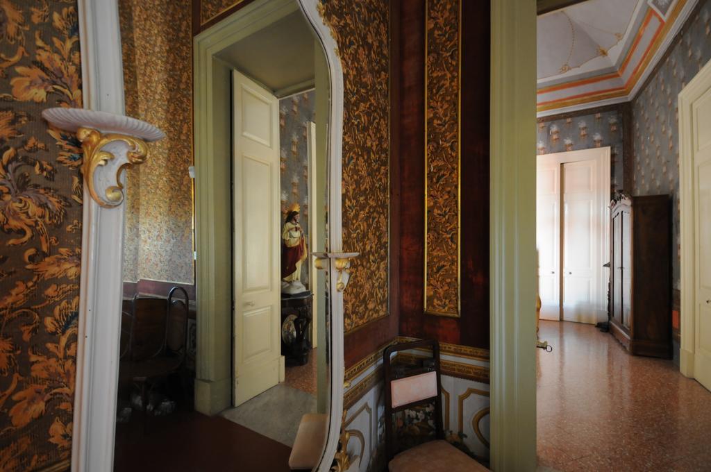 غالاتوني Palazzo Leuzzi B&B المظهر الخارجي الصورة